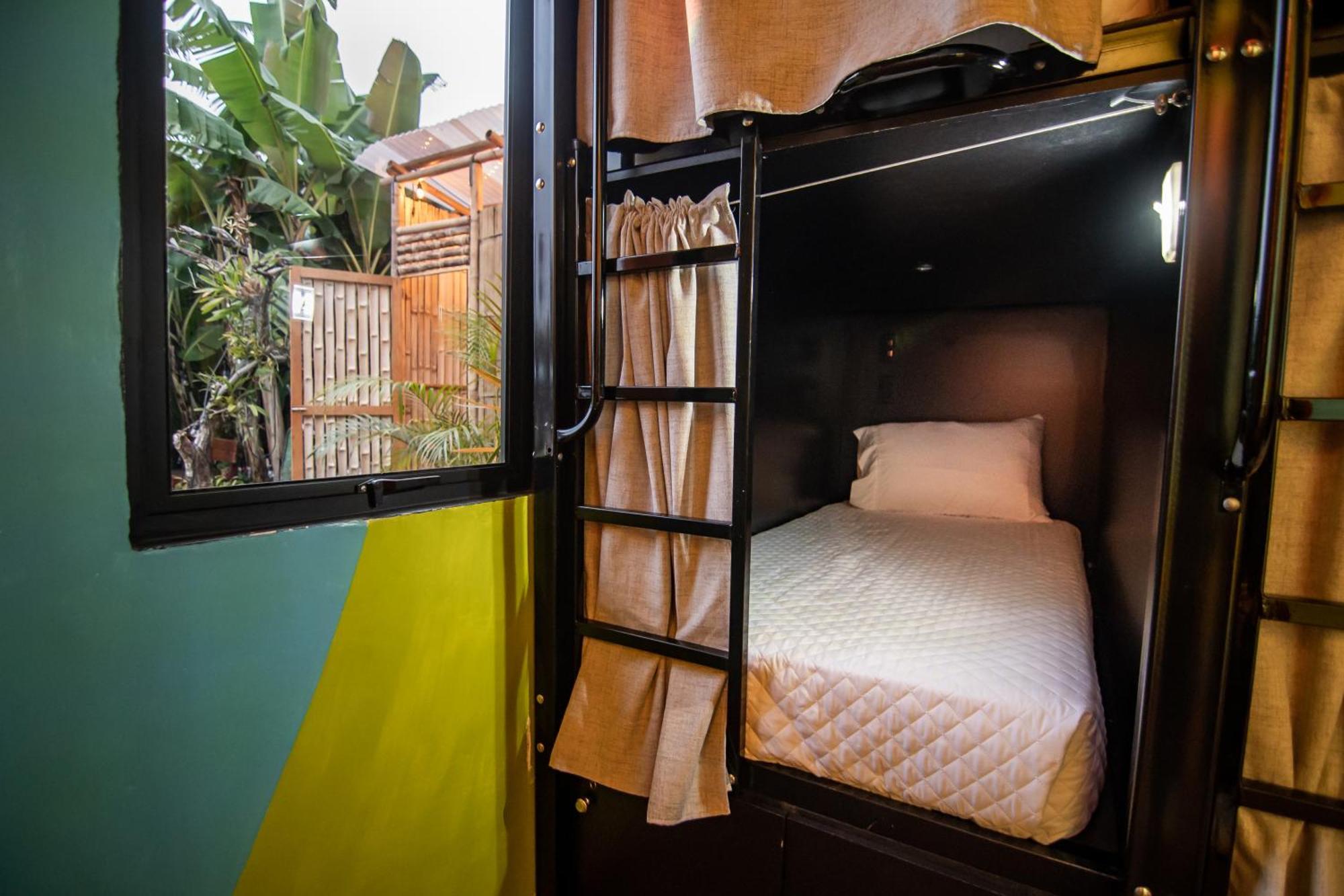 Yes Please! Hostel Antigua Exterior photo